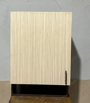 2 buc Dulap suspendat cu usa si raft; Dulap de bucatarie