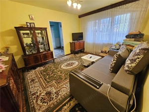 Apartament cu 3 camere, zona Astra - imagine 3