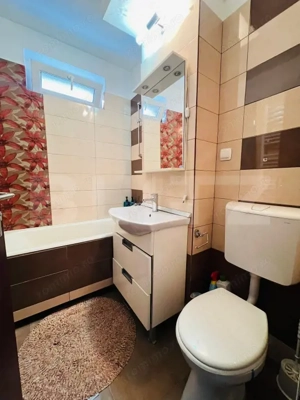 Apartament cu 2 camere, decomandat, 54 mp, zona Lidl  - imagine 8