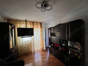 Vânzare garsonieră spațioasă 