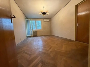 Vanzare 3 camere, 2 bai, etaj 2/4, Titan- Minis