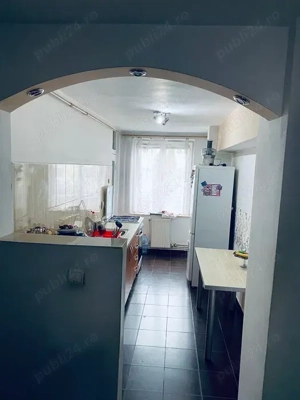 Apartament 4 camere,2 bai,2 balcoane,78m2 + balcoane - imagine 2