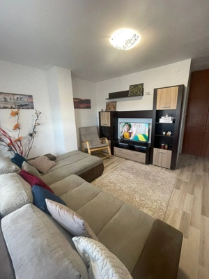 Apartament/mansardă 3 camere,Micro 17,utilat si mobilat - imagine 5