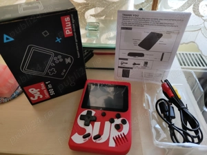 Consola Portabila Noua Sup peste 500 de jocuri NES + Acumulator Extra Nou