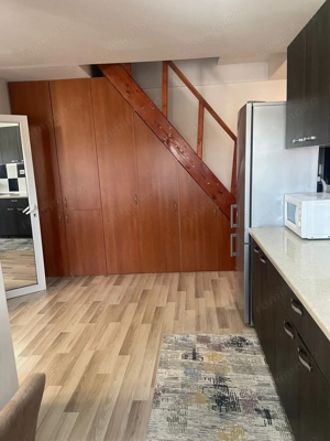 Apartament/mansardă 3 camere,Micro 17,utilat si mobilat - imagine 11