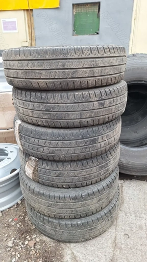 Cauciucuri iarna Pirelli 195/75 R16C