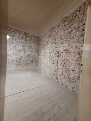 APARTAMENT 3 CAMERE LA CURTE COMUNA 80 MP ZONA PIATA SARBEASCA  PRET 40000 - imagine 2