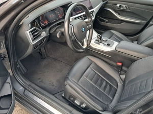 BMW 330i Luxury Line - imagine 6