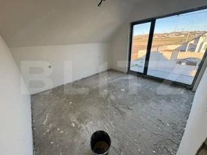 Casa P+M, exterior finisat, interior la gri, 500 mp teren, Simnicul de jos - imagine 4