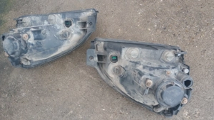 Faruri Hyundai Tucson jm 2007 benzina 