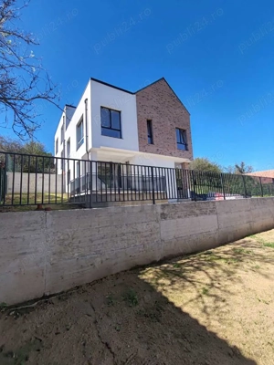 Duplex de vanzare, zona Tauti, Floresti - imagine 2