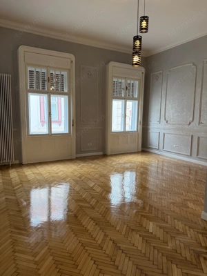 Spațiu elegant de închiriat în clădire istorică   Casa Steiner Miks - imagine 11