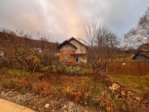 Casa Individuala Valea Jalnei 550mp teren - imagine 3