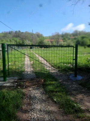 Casă 4 camere-teren 22000 mp-com. Armeniș( 26 Km de Caransebeș) - imagine 5