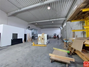 Hala noua cu acces din sos. de centura - imagine 4