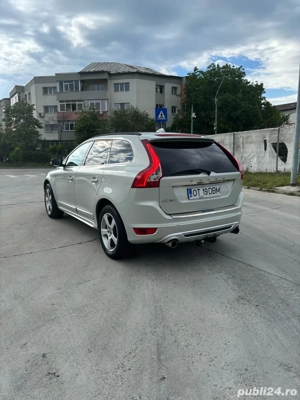 Volvo xc 60,  R design  - imagine 4