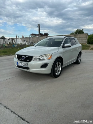 Volvo xc 60,  R design  - imagine 5