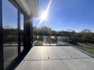 Duplex modern cu 5 camere si curte amenajata I Dumbravita - imagine 12