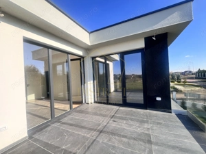 Duplex modern cu 5 camere si curte amenajata I Dumbravita - imagine 13