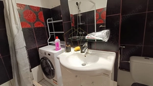 Apartament renovat și decomandat 2 camere | Zona Lunei - imagine 11