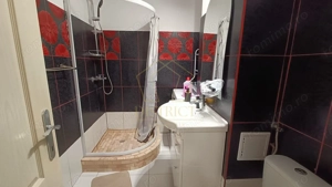 Apartament renovat și decomandat 2 camere | Zona Lunei - imagine 12