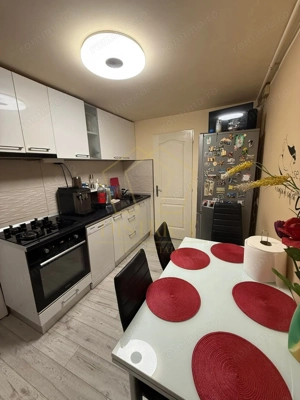 Apartament renovat și decomandat 2 camere | Zona Lunei - imagine 9