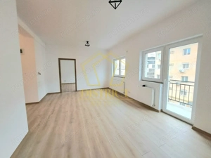 Spatiu birouri cladire noua cu 4 incaperi spatioase I Complexul Studentesc