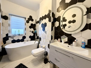 Apartament superb cu 3 camere si 2 bai | Dumbravita - imagine 8