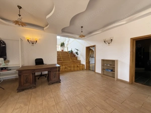 Casa deosebita cu 8 camere | Dumbravita | Kaufland - imagine 5