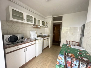 Apartament cu 2 camere decomandat | Complexul Studentesc - imagine 6