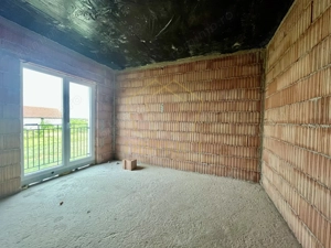 Duplex cu 4 camere | Despărțit prin camera tehnica | Mosnita Noua - imagine 5