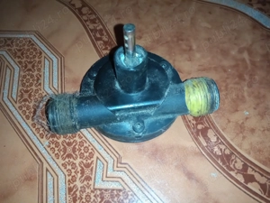 Pompa masina de gaurit