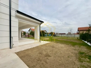 Casa superba cu 5 camere si garaj | Dumbravita - imagine 4