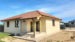 Casa individuala nou construit deosebita I Sag I Manastire