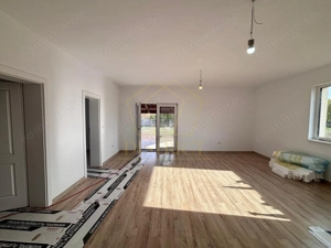 Casa individuala pe parter, 3 dormitoare | Dumbravita - imagine 2