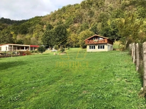 Casa de vacanta/pensiune cu teren de 3780mp | Clisura Dunarii - imagine 7