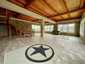 Casa de vacanta/pensiune cu teren de 3780mp | Clisura Dunarii - imagine 12