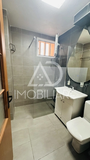 De vânzare apartament cu 3 camere, zona centrală - imagine 6