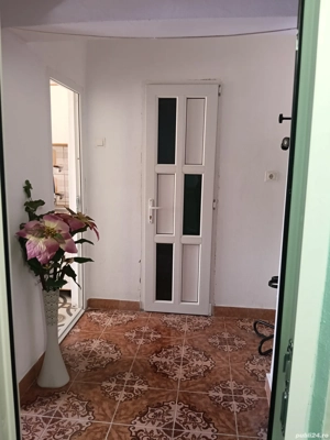 Vând garsonieră  - imagine 4