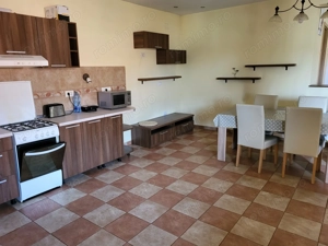 Apartament 2 dormitoare la casa Bogdănești-Cetății - imagine 2