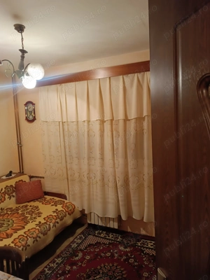 Vand apartament 3 camere  - imagine 2