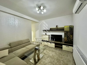 Apartament 2 camere, parter, decomandat,loc de parcare,Giroc - imagine 2