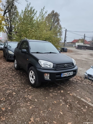 Vand Toyota rav 4, 1,8 vvti, 3 usi