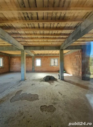 Casa in Vladesti - imagine 4