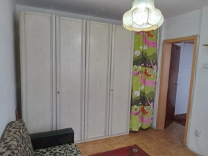 Vând garsonieră în Deva, et.2, zona Dacia. - imagine 5