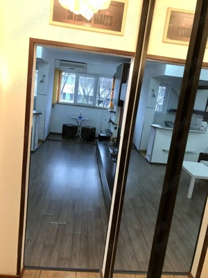 garsoniera titan-piata minis-modern-metrou 8 minute - imagine 8