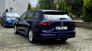 Volkswagen Golf 8 - 2.0 TDI - imagine 4