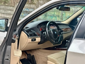 Vand masina Acum X5 - 4x4, 3L Motorină 7 locuri, ITP valabil până la 08 2  km, aer co - imagine 2