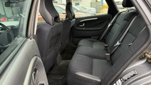 ** Volvo V40 ** - imagine 15