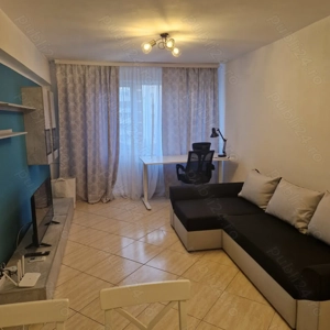 Inchiriez apartament 2 camere in regim hotelier, Craiova, str A.I Cuza , bl Patria , sc B , ultracen - imagine 4